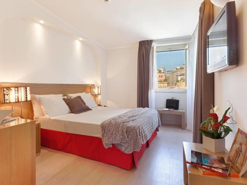 רומא Smart Hotel Pincio מראה חיצוני תמונה